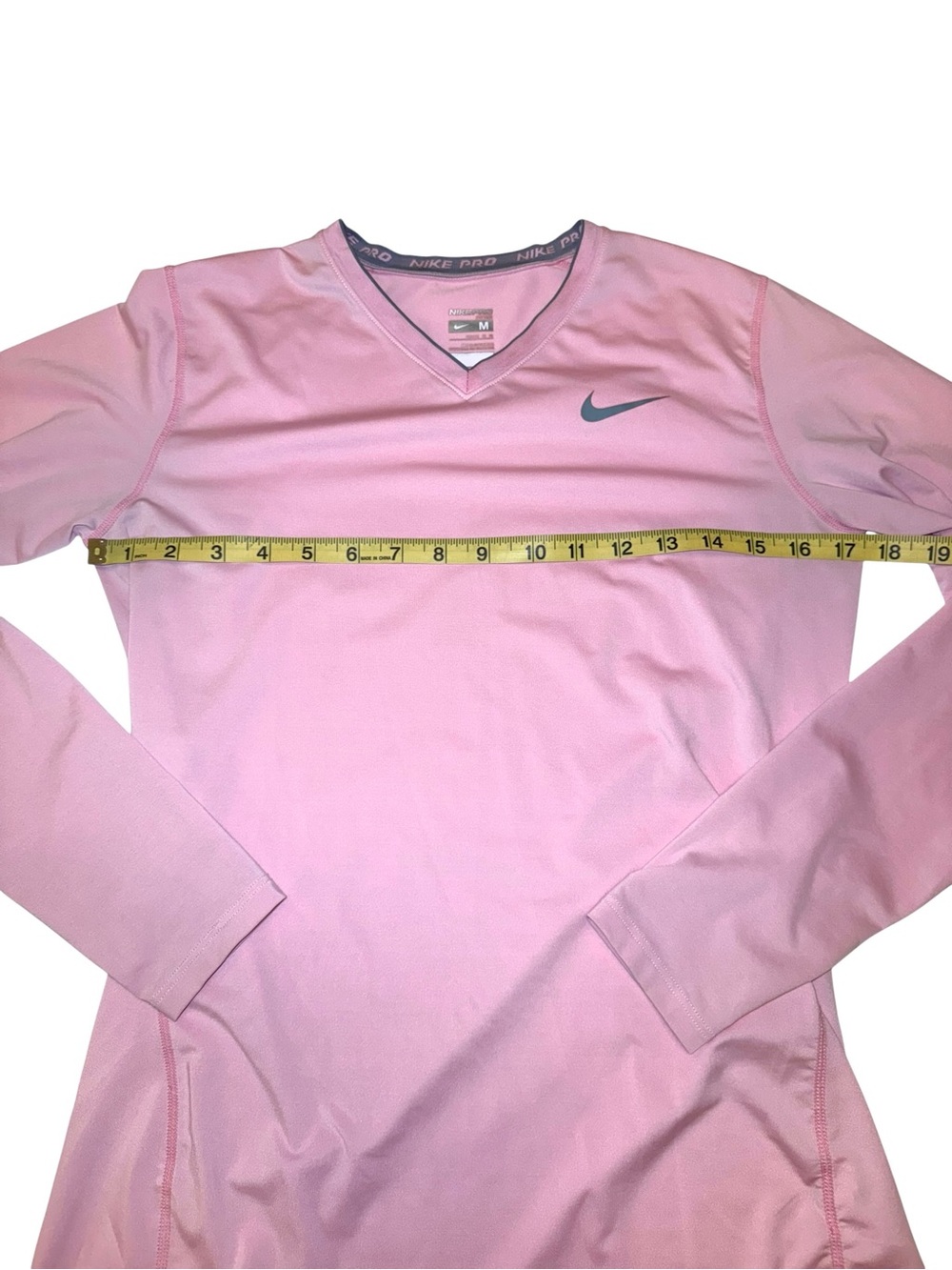Nike Pro Combat Dri-FIT Fitted Long Sleeve V-Neck Top Medium Pink - Picture 2 of 5